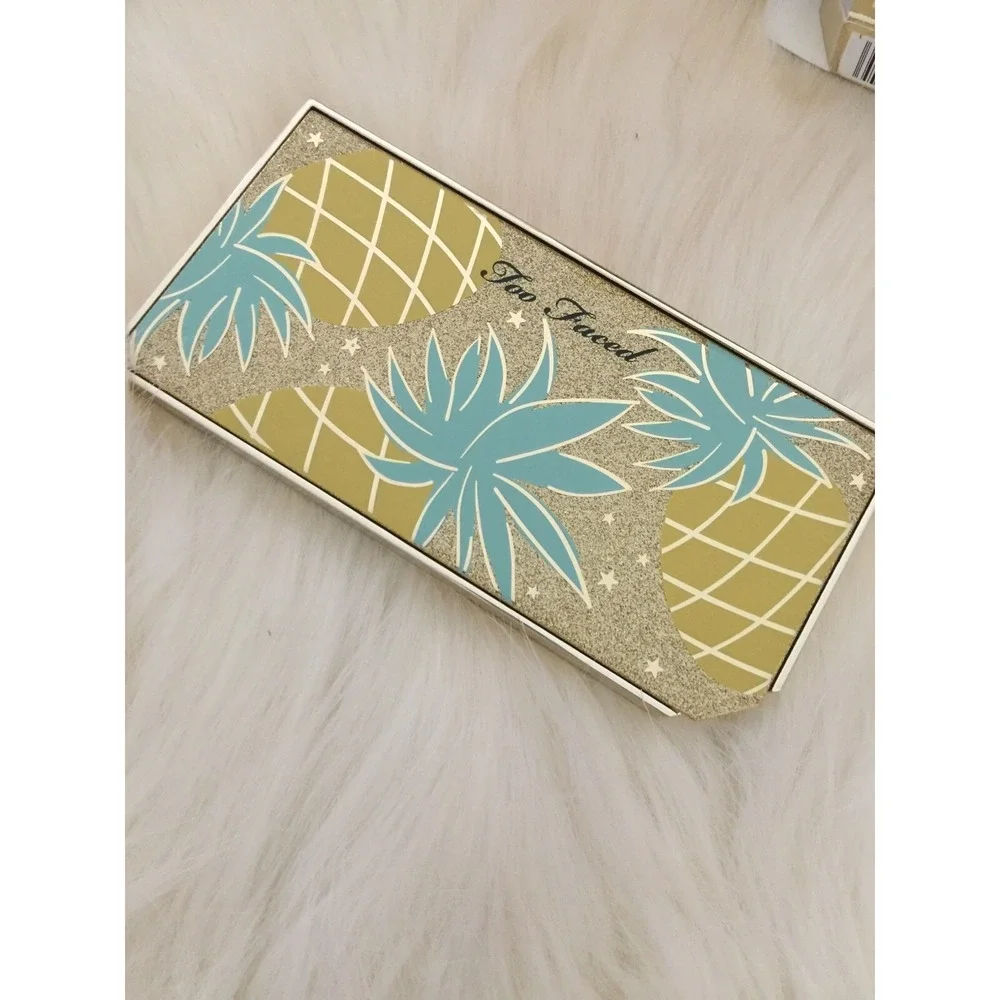 Too Faced Sparkling Pineapple Eye Shadow‎ Palette Read Description